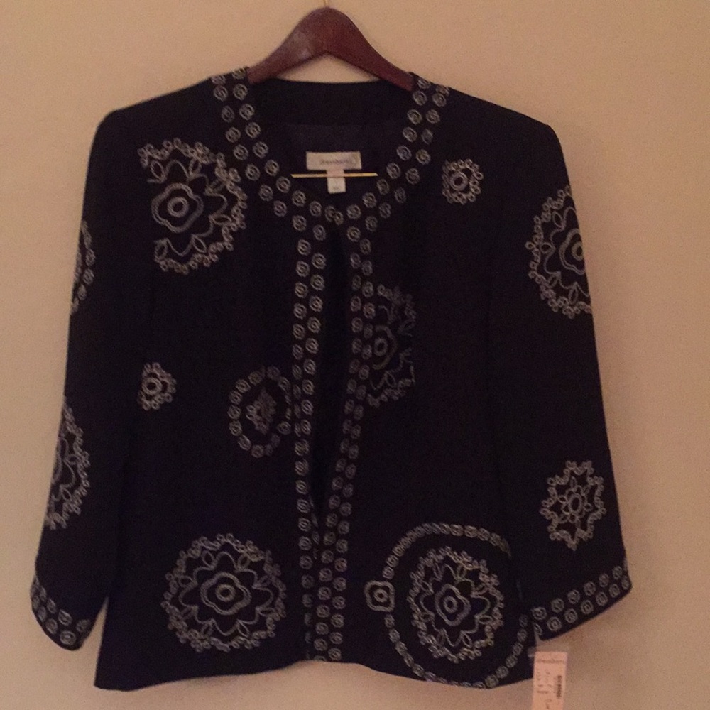 Ladies black jacket - Picture 2 of 4